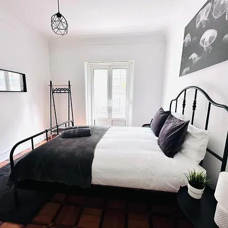 Rooms, Location For Tourists Hostel *