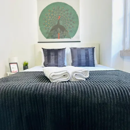 Rooms, Location For Tourists * Lisbon