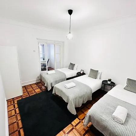 Rooms, Location For Tourists Lisbon
